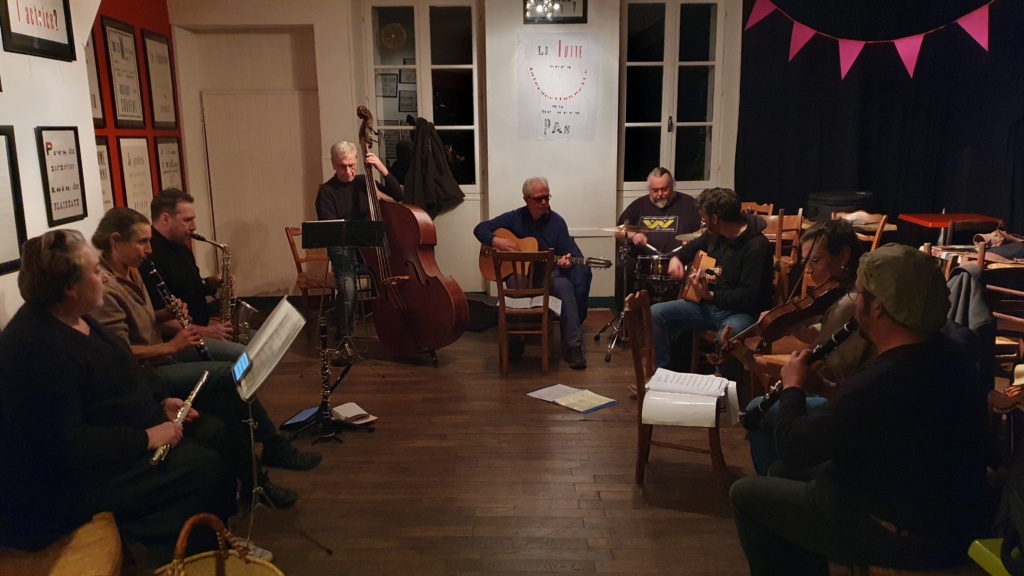 Balkan Swing Collective